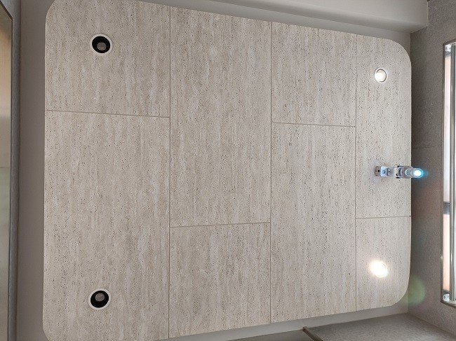 Travertine cloud yellow mcm flexi tile2